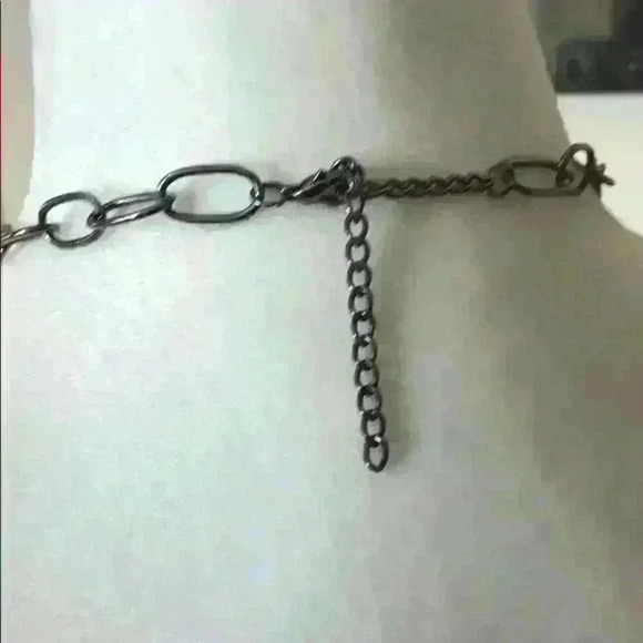 5 Layered Statement Pearl Crystal Necklace - Picture 4 of 7